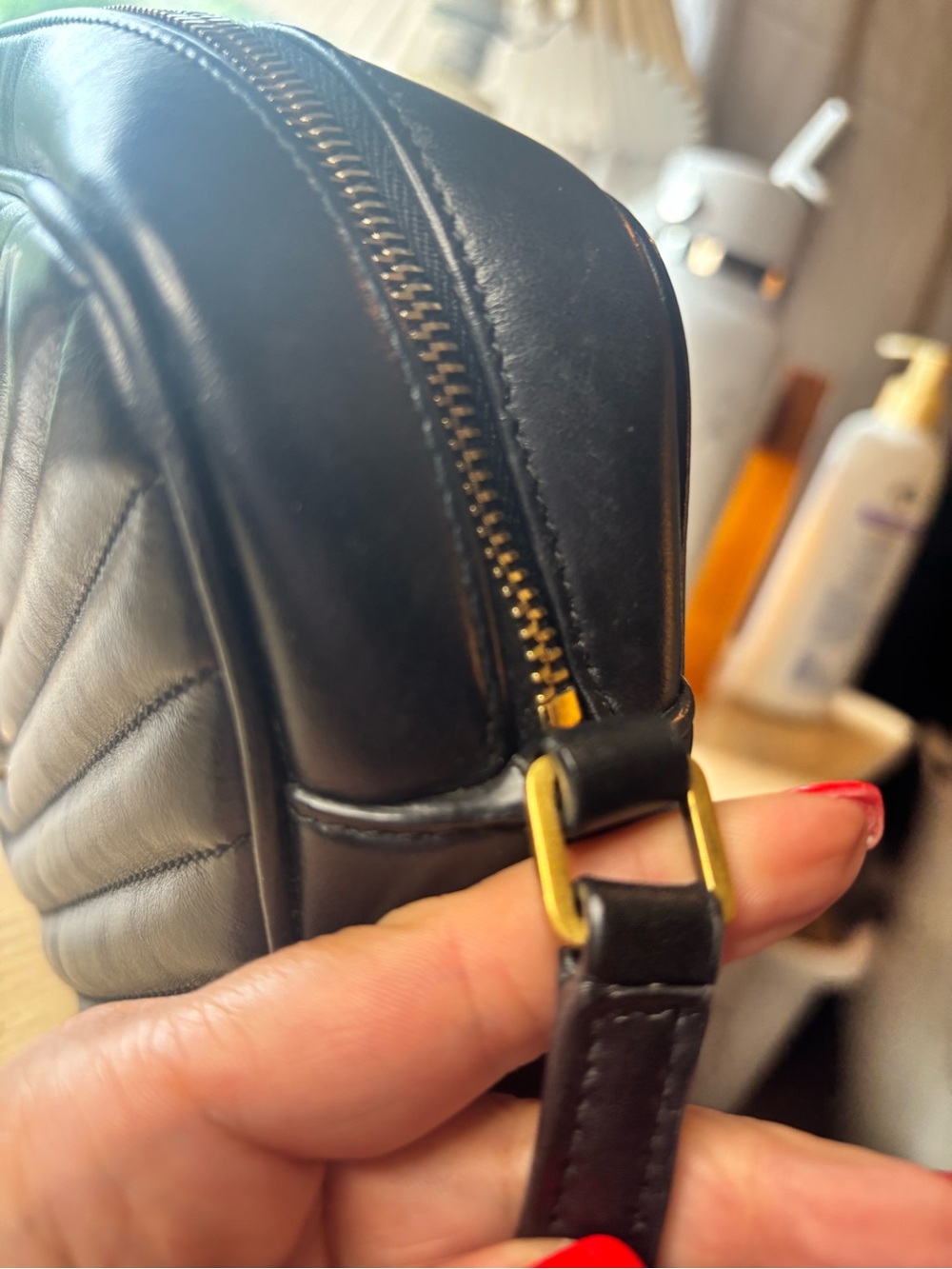 Yves Saint Laurent Black Leather Pouch with Gold Logo - Picture 11 of 12